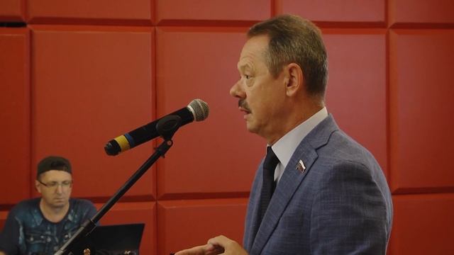 «В тесноте, да не в обиде»: цементники отметили День строителя. смотреть онлайн