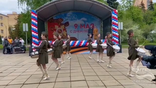 Заказать лучший ансамбль барабанщиц на праздник 9 мая в Москве - ансамбль барабанщиц на День Победы смотреть онлайн