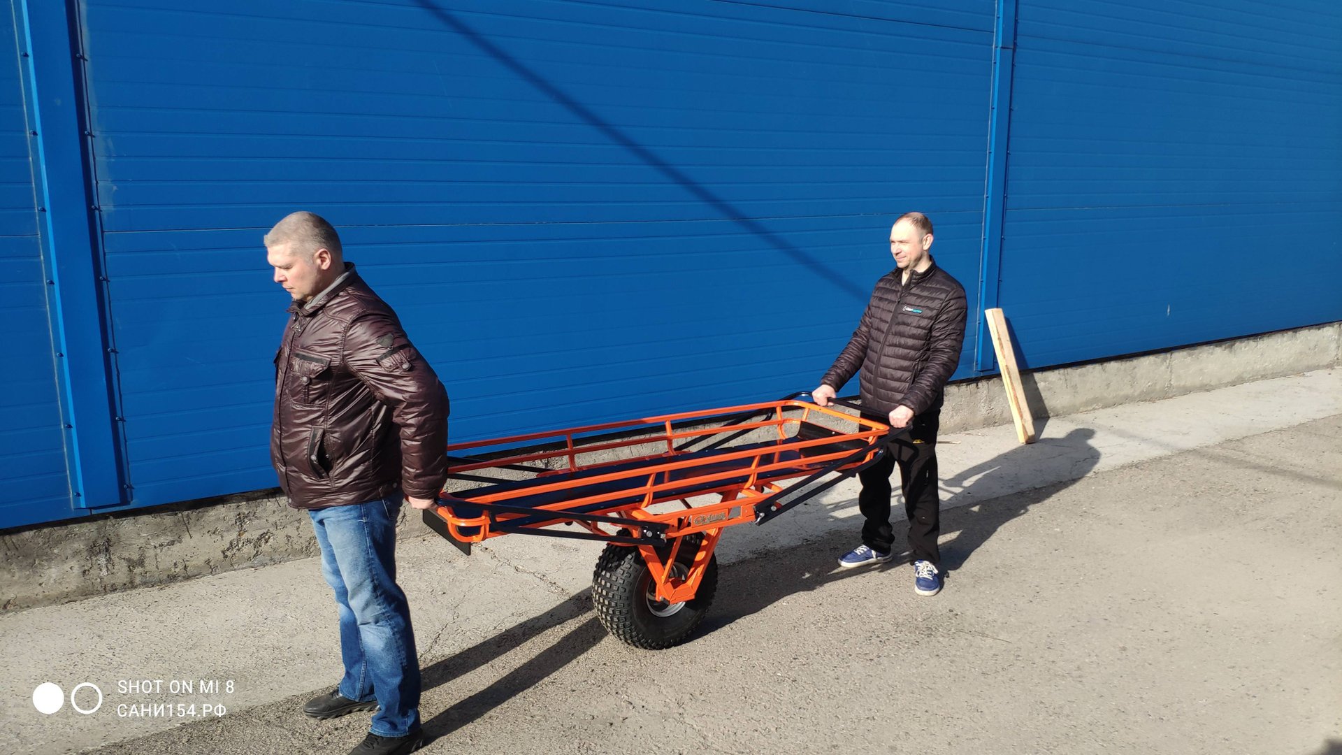 Тележка спасательная "ВАНЁК" моноколесо с носилками. смотреть онлайн