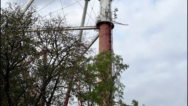 День в октябре в парке Мтацминда