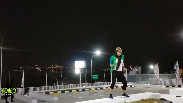 Maron 5 - Memories || Zumba Cooling Down choreo by Z'dr.E || Zumba Ambon || Zin dr.Evha смотреть онлайн