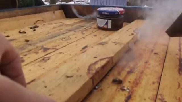 Подкормка пчел в -13 . Жидкий мед. Небольшое ЧП.