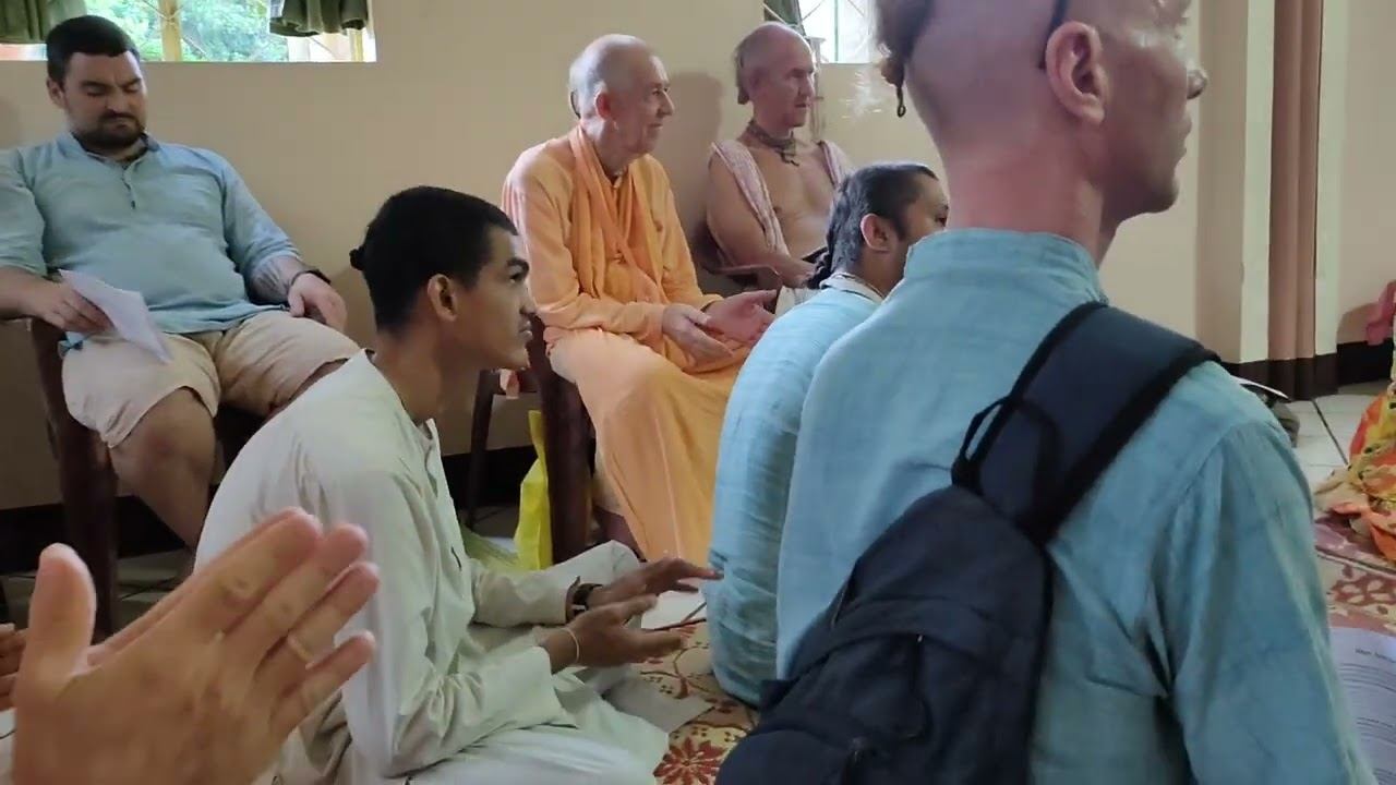 09.10.2022 - Дамодараштакам - Воскресная программа  - Майяпур,