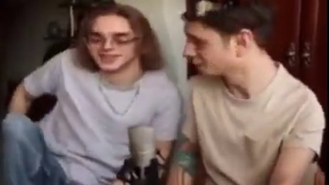 никита хочет хлопья)))0)