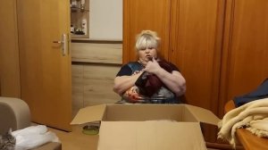 ГЕРМАНИЯ🇩🇪.УКРАИНСКИЕ🇺🇦БЕЖЕНЦЫ.ПОСЫЛКА ОТ HELENA ZE📦.ЛАРИСА РАСПЛАКАЛАСЬ😥