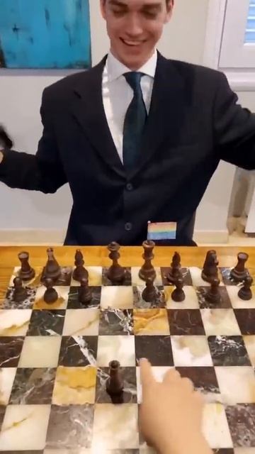 🏳️🌈 Si Disney hubiese creado el Ajedrez 🏳️🌈 смотреть онлайн