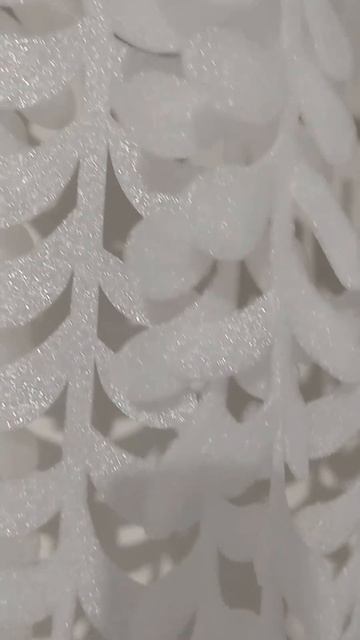 ЛИИСТВА ДЛЯ ДЕКОРА. ДЛИНА 1,5 МЕТРА