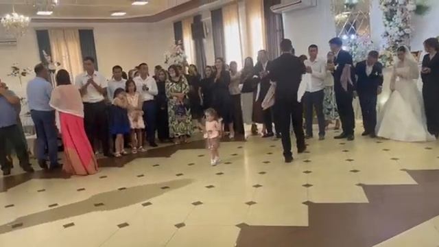 г.Кизляр банкетный зал "Париж" свадьба Имам и Юзель 28.07.2024г . смотреть онлайн