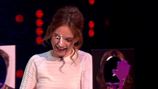 Lily James Gets Pie-Faced! | The Jonathan Ross Show смотреть онлайн