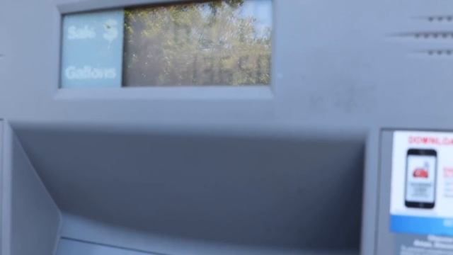 People Struggle to open Nissan GTR Door - Compilation смотреть онлайн
