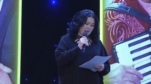 "Эсиңе мени алаарсың" аттуу адабий - музыкалык кече "Элим барда" көркөм окуган Динара Абдыкадырова смотреть онлайн