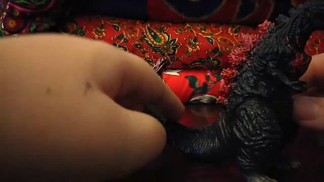 Обзор на шин годзиллу китайского смотреть онлайн