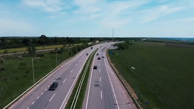 Фасадное помещение с земельным участком на Атамана Головатого смотреть онлайн