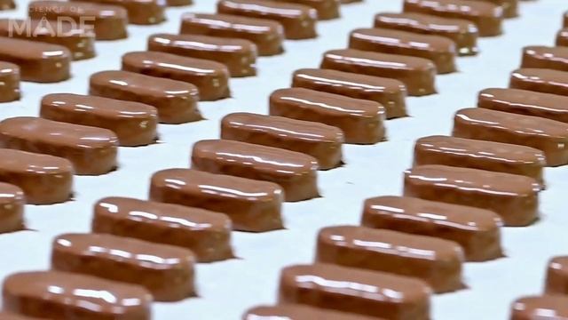 Food Factory USA [Satisfying Video] Coconut Candy Bars Chocolate Smart Factory смотреть онлайн