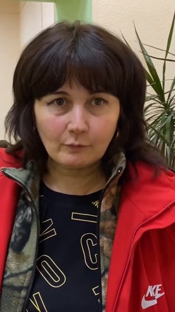 Эльмира привела своего сына Энеса в «Династию» на лечение сколиоза - отзыв о клинике смотреть онлайн