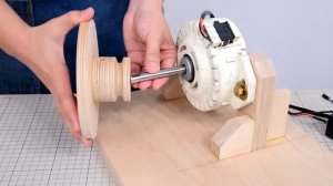 Делаем ленточный шлифовальный станок из двигателя от стиральной машины 【ЧАСТЬ 1】