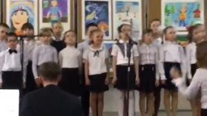 Песня Учат в школе