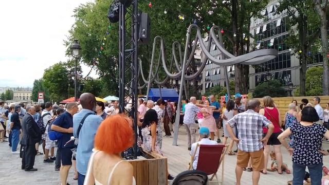 Париж,танцуют все, 13.08.24 смотреть онлайн