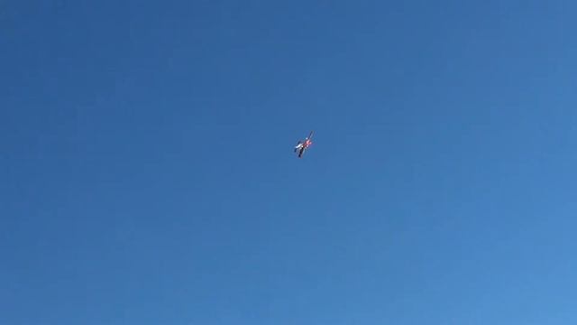 Two Maiden Flights. 1. 3DHS Extra 300 87