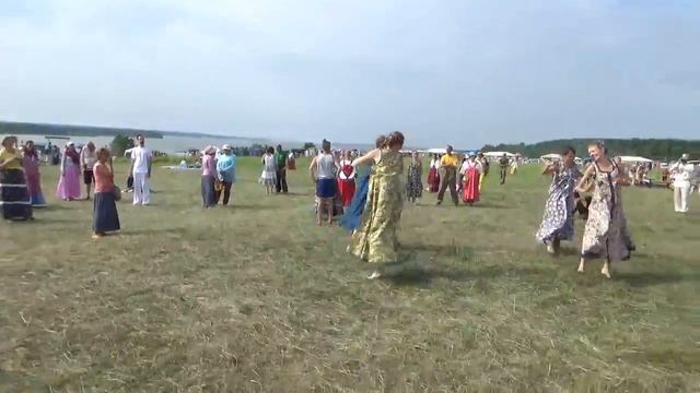 Танцы на 
