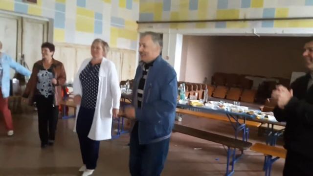 Воронежская область. Нижнедевицкий район. Скупая Потудань. Встреча выпускников 1974год.