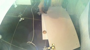 Сборка тумбы под раковину в ванную.