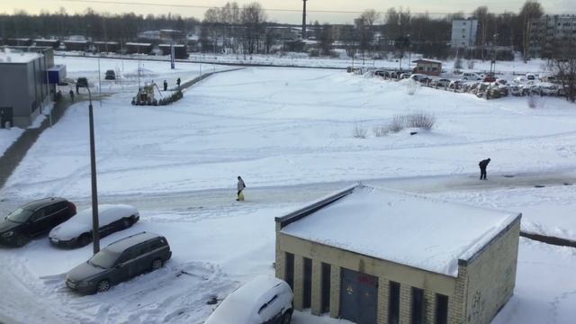 Выпал снежок . смотреть онлайн