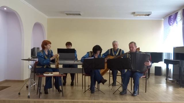 51 Ансамбль Променад с Лазо Рынок смотреть онлайн