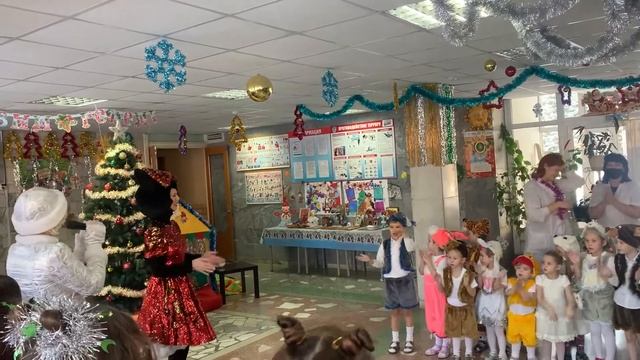 Новый год в детском туберкулезном санатории Ч.1 смотреть онлайн