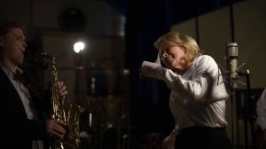 Евгения Глейберман - Вечерняя песня (Город над вольной Невой)