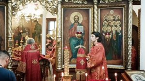 Архиерейская Божественная Литургия в четверг Светлой седмицы. Храм 12 апостолов, Балаклава.mp4