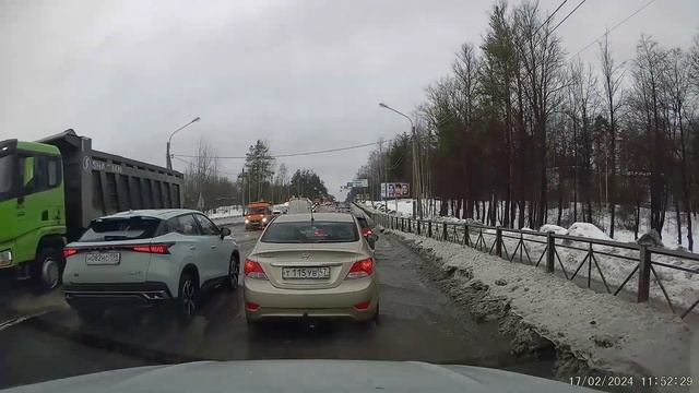 В Петербурге Растаял Снег