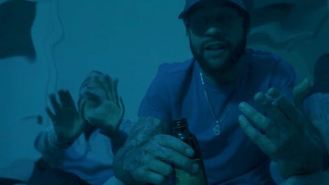 C rose - Trap Addict (Official Music Video) смотреть онлайн