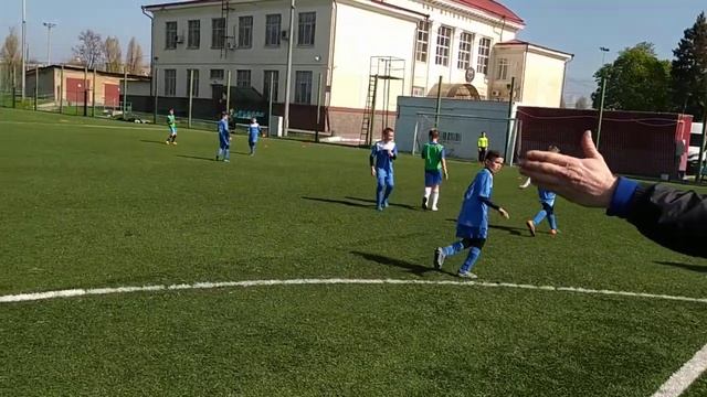 1.05.2021 СДЮШОР11-Славутич Юпитер11*0-3*2тайм(начало)Ох и Валера! смотреть онлайн