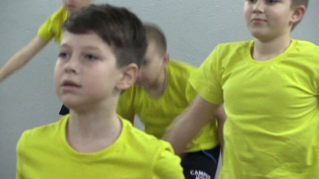 Физминутка «Эй, лежебоки!» смотреть онлайн