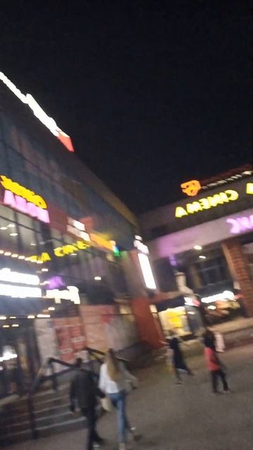 г .РОСТОВ-Н/Д , Пр . КОММУНИСТИЧЕСКИЙ РЕСТОРАН " СИЦИЛИЯ " , ДОЖДИК .22.05.23г. смотреть онлайн