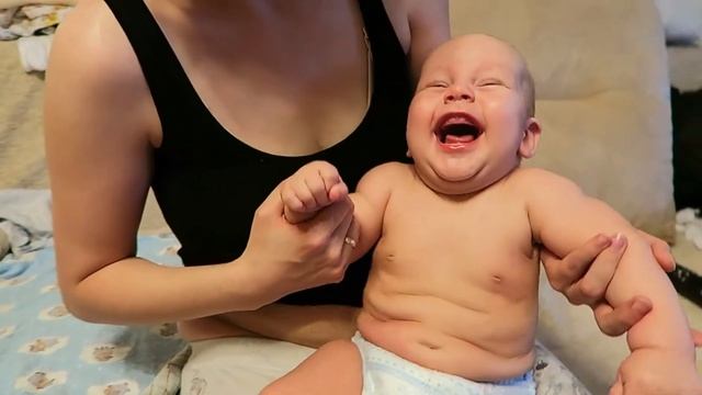 Весёлый ребёнок) смотреть онлайн