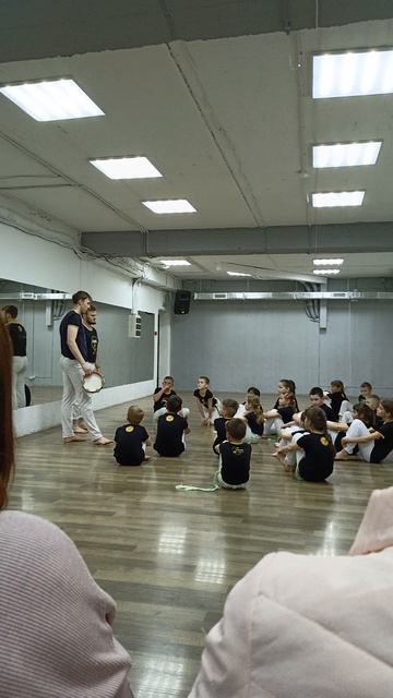 Тренировка на мастер классе капуэйро.mp4