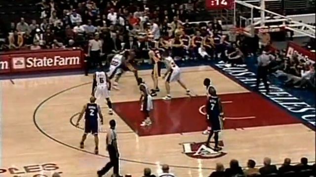 Kobe Bryant dunk from Pau vs Clippers 2008-02-23 смотреть онлайн
