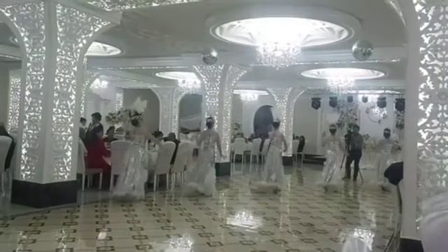 Салтанат би ансамблі смотреть онлайн