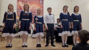 "Ой, по-над Волгой леса зеленеют" Русская народная  песня 🎶🎵#школаискусств #детскийхор