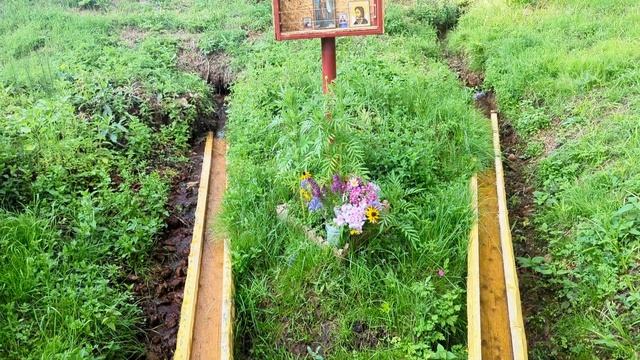 Родник в честь Казанской иконы Божией Матери в деревне Новоелово Юкаменского района Удмуртия смотреть онлайн