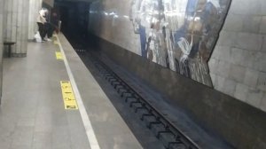 Новосибирский метрополитен, станция Сибирская. Вечернее время.