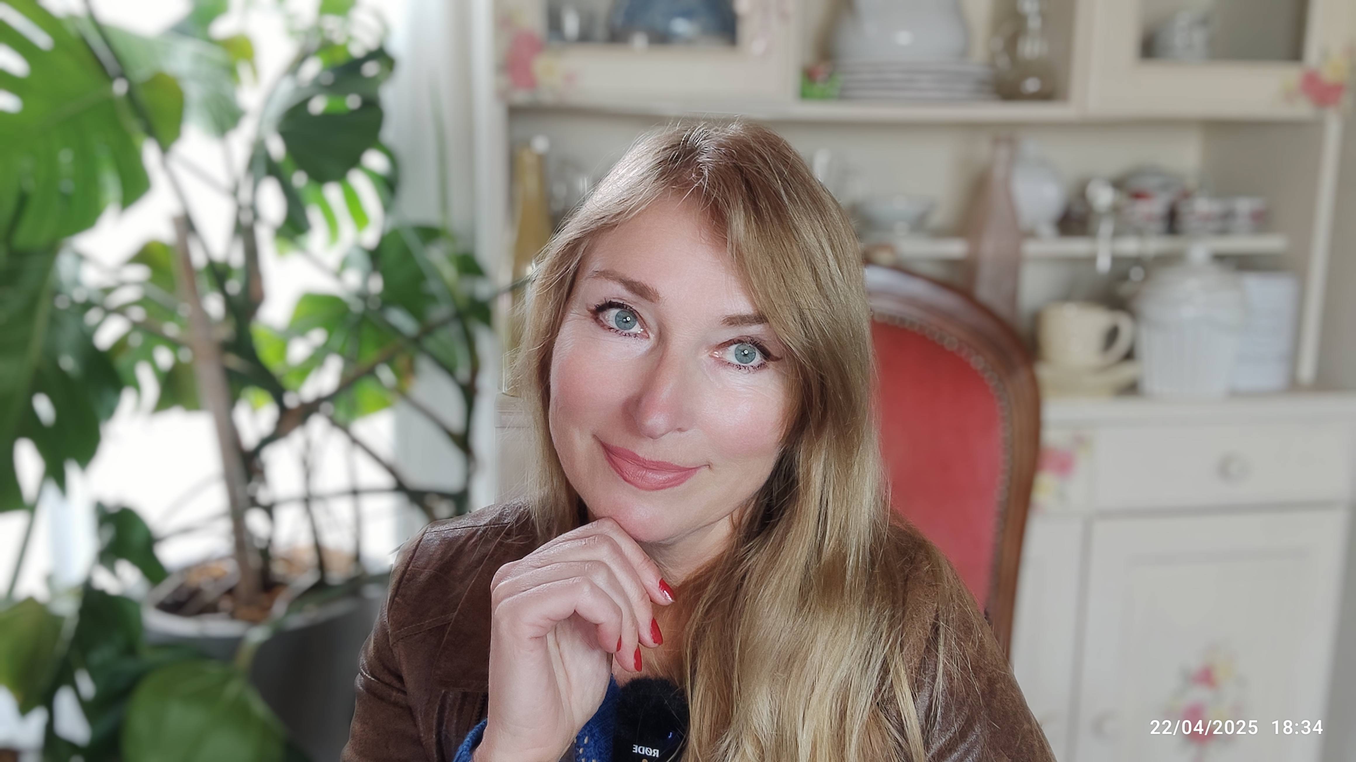 После праздничное. Новости и болталки. смотреть онлайн