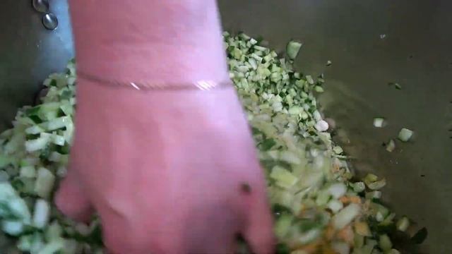 Маринованные огурцы для супов и салатов смотреть онлайн