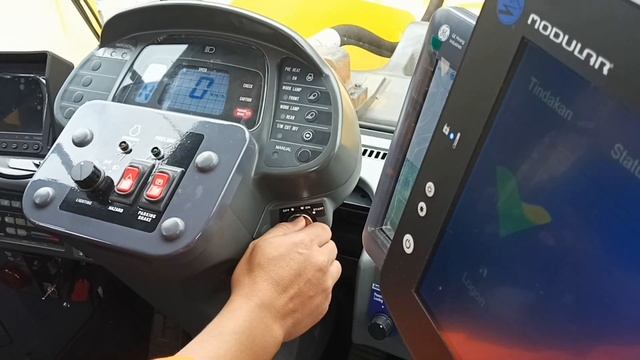 Commissioning Loader Komatsu WA900-3 At PT Vale