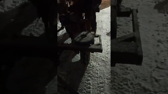 убираем снег смотреть онлайн