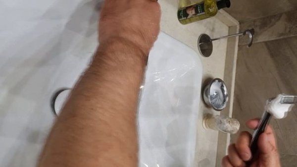 KAI 5 + мыло Sandalwood BlueZoo + одеколон САША Чем побриться?