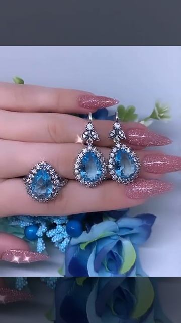 Серебряный Комплект 925 смотреть онлайн