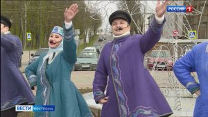 Теплоход «Лунная соната» в Костроме встретили русскими народными песнями